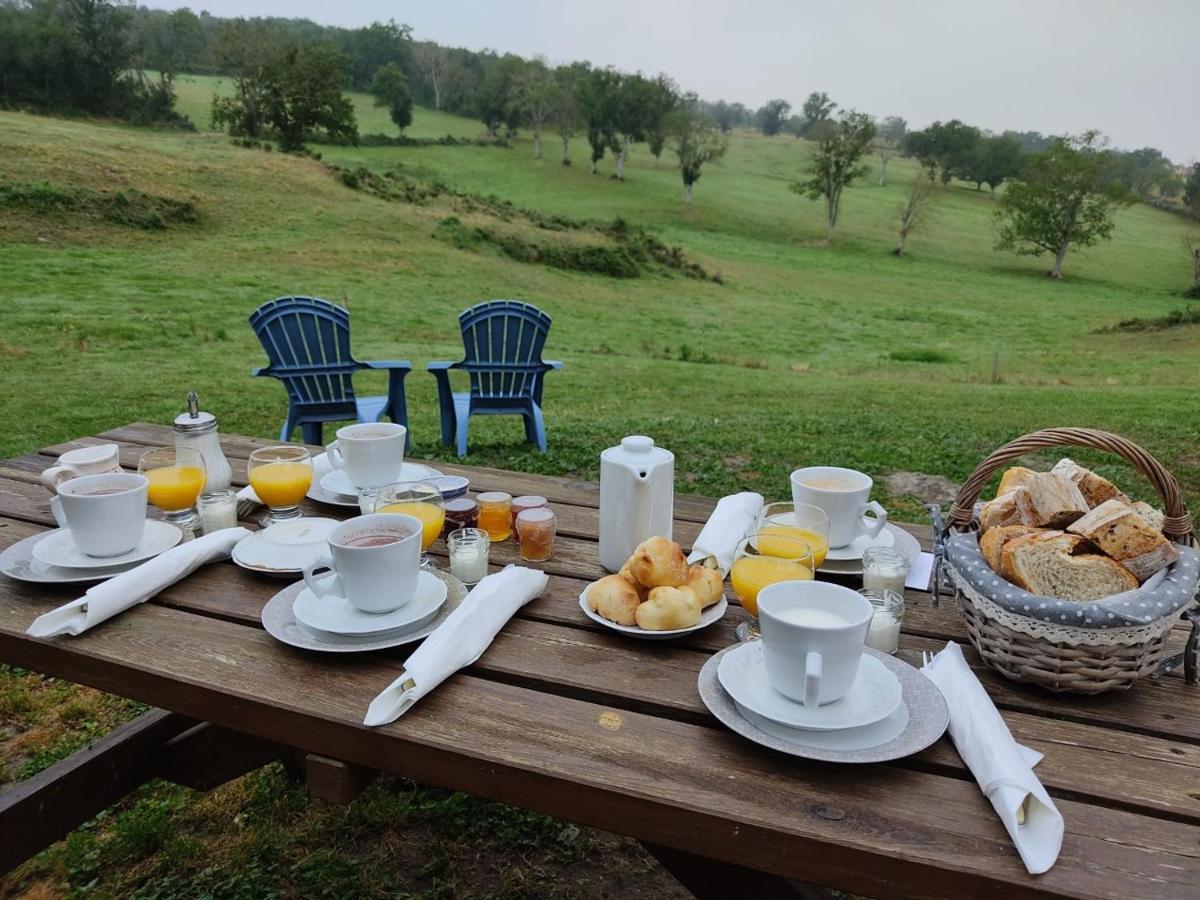 Bed and Breakfast Chez Christy Chemin Des Dinots Saint-Bonnet-de-Four Exteriér fotografie